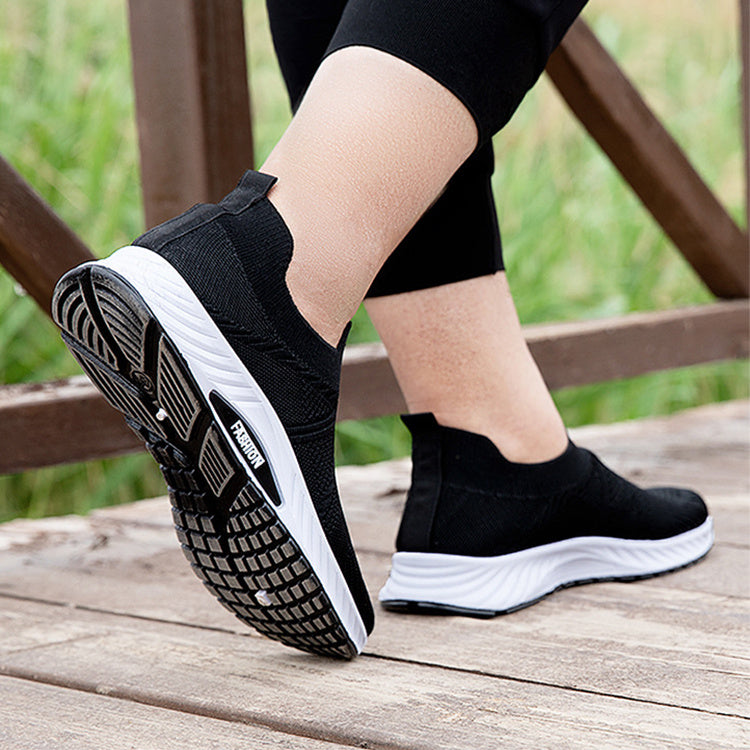 Casual Slip-on Mesh Sports Shoes Flying Woven Soft Running Walking Shoes Men